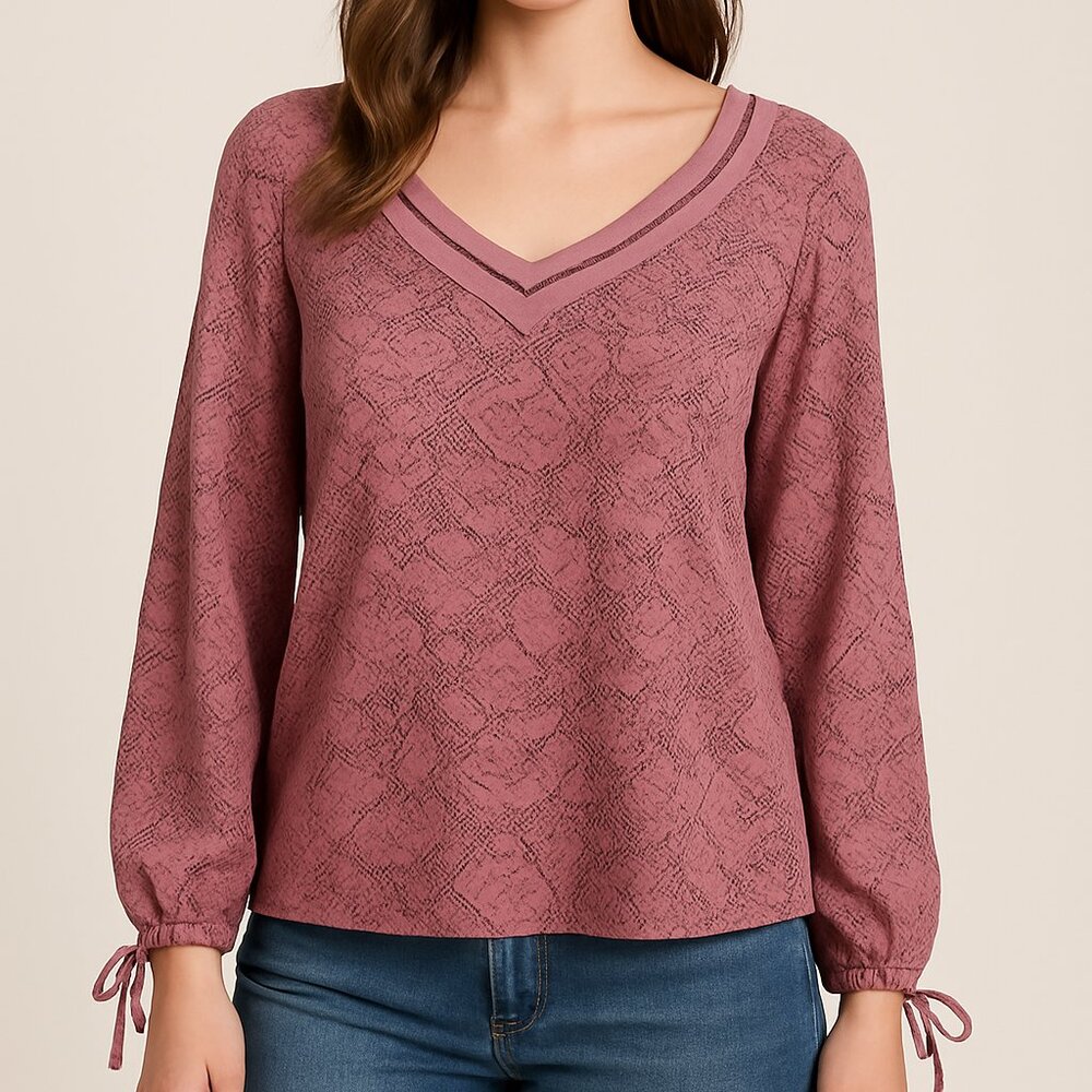Hinge Mauve Pink Laser Cut V Neck Blouse M Romantic Feminine Top